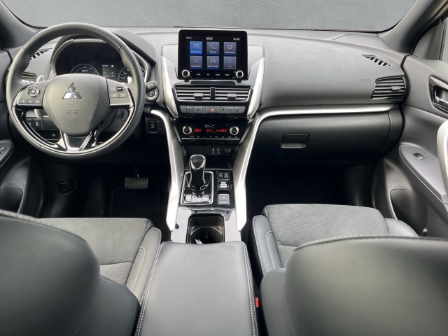 Eclipse Cross 4WD Plug-in Hybrid Plus NAVI KLIMA LED