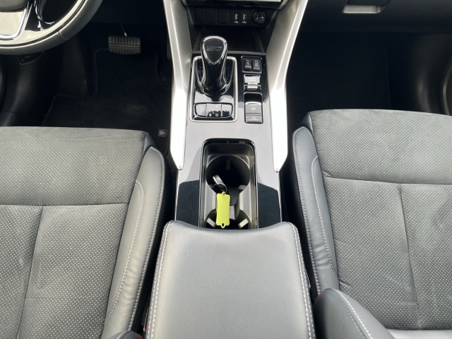 Eclipse Cross 4WD Plug-in Hybrid Plus NAVI KLIMA LED