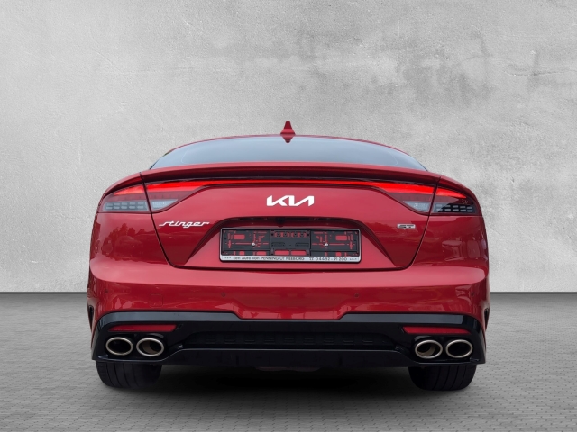 Stinger GT 4WD 3.3 V6T Harman/Kardon LED Brembo AppleCarPlay