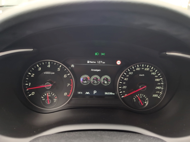 Stinger GT 4WD 3.3 V6T Harman/Kardon LED Brembo AppleCarPlay