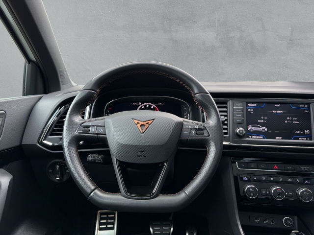 Ateca VZ 4DRIVE PANO BEATS 360° KLIMA FULL-LINK NAVI LED