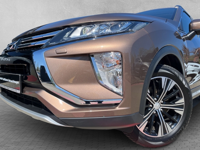 Eclipse Cross Top 2,2 DiD 4WD AUT LED ACC KAMERA LEDER