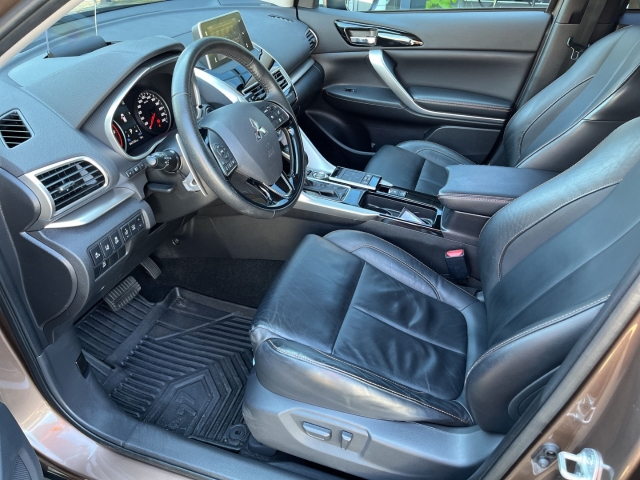 Eclipse Cross Top 2,2 DiD 4WD AUT LED ACC KAMERA LEDER