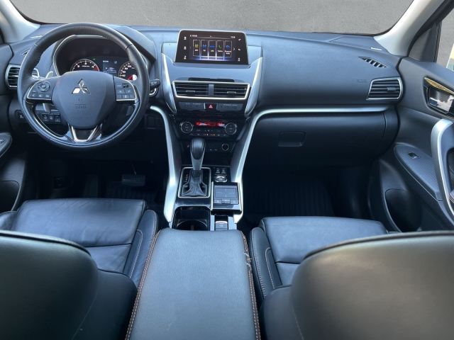 Eclipse Cross Top 2,2 DiD 4WD AUT LED ACC KAMERA LEDER