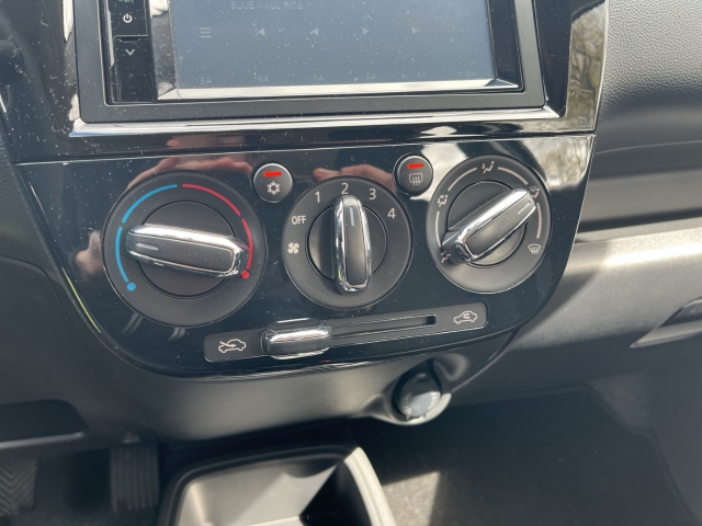 Space Star Select 1,2 l MIVEC MT KLIMA SERVO ZV BT