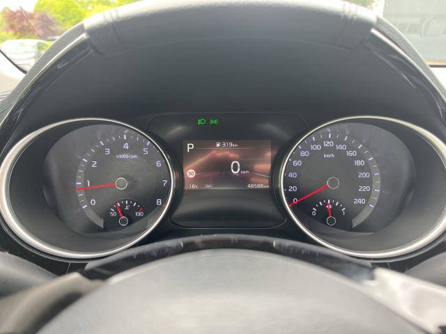 Cee'd 1.5T DCT7 VISION KOMFORT NAVI ACC Klima SHZ PDC