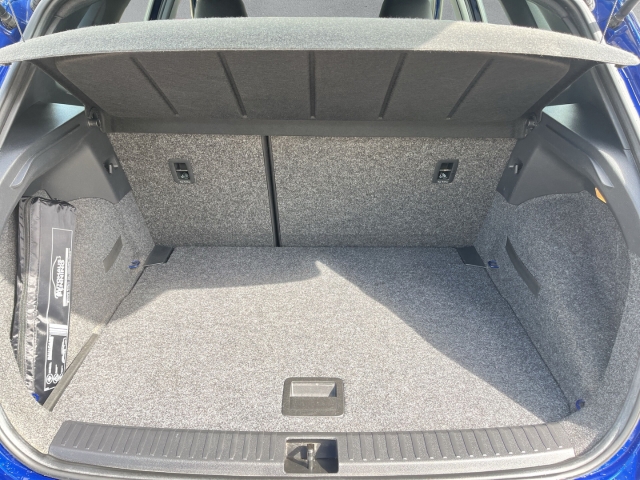 Arona XCELLENCE 1.0 TSI FULL-LINK LED TEMPOMAT KLIMA NAVI