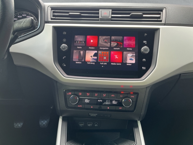 Arona XCELLENCE 1.0 TSI FULL-LINK LED TEMPOMAT KLIMA NAVI