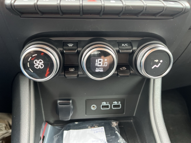 ASX PLUS 1,0T AppleCarPlay LED KLIMA SHZ Tempomat PDC