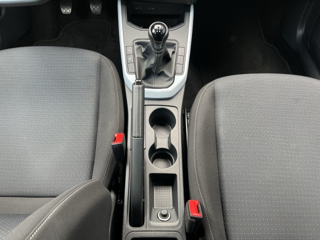 Arona Style 1.0 TSI FULL-LINK NAVI LED ACC KLIMA PDC SHZ