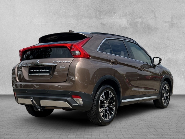 Eclipse Cross Intro Edition 1.5 T HUD LED ACC BT KLIMA