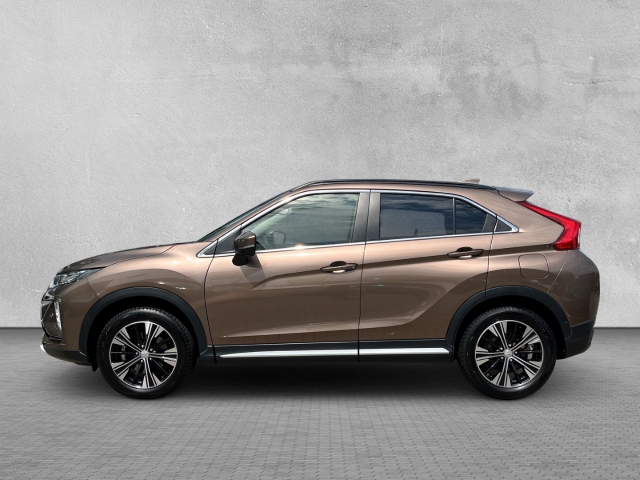 Eclipse Cross Intro Edition 1.5 T HUD LED ACC BT KLIMA
