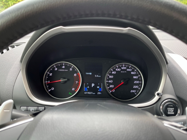 Eclipse Cross Intro Edition 1.5 T HUD LED ACC BT KLIMA