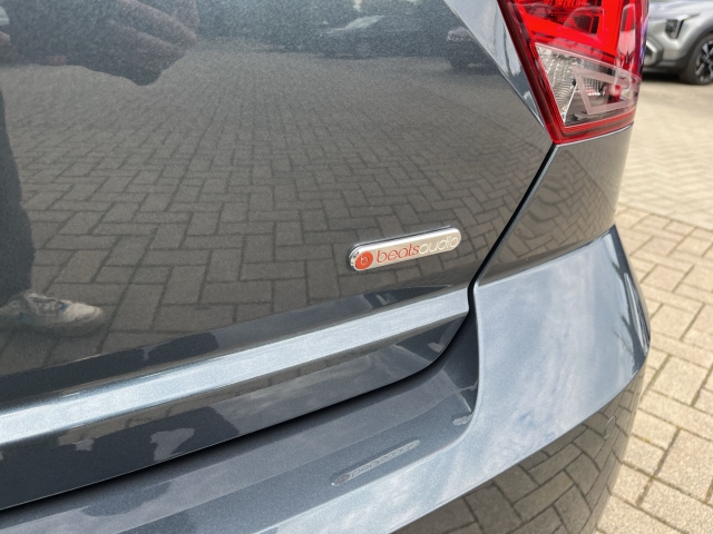 Ibiza Beats 1.0 TSI LED Tempomat Full-Link Klima Radio
