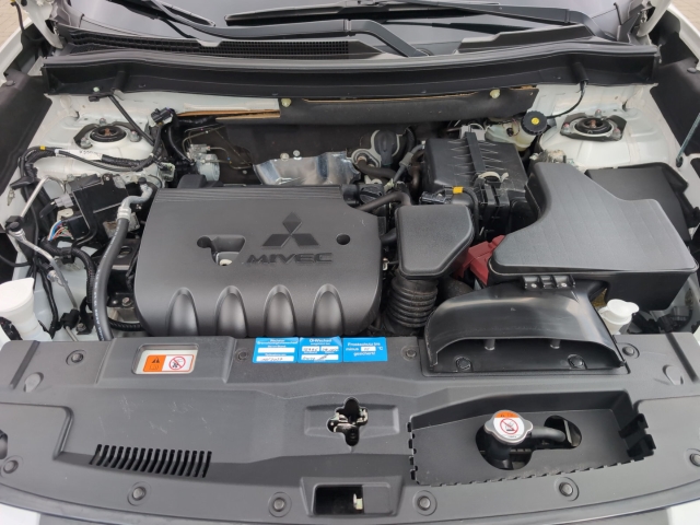 Outlander Diamant Edition 2,0 l MIVEC 2WD