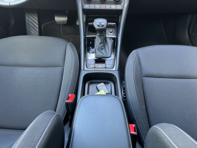 Karoq 2.0 TDI Drive 4x4 Matrix AHK Nav Klima LED PDCv+h