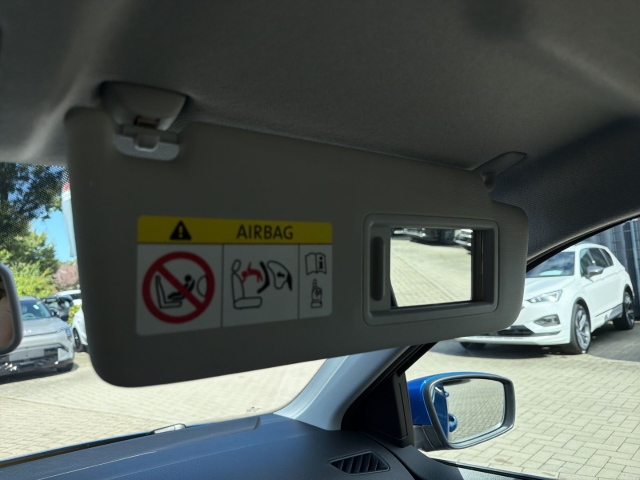Fabia Drive 1.0 MPI Lichtsensor Klima PDC Servo SHZ