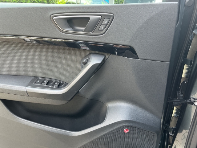 Ateca Xcellence 1.5 TSI BEATS AHK FULL-LINK LED ACC