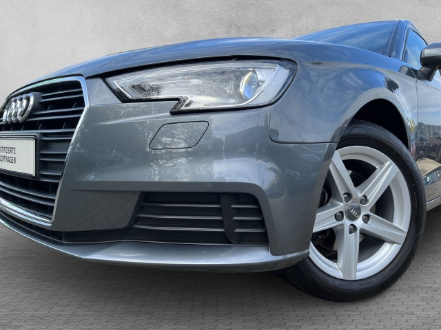 A3 Sportback 30 TFSI Basis Navi Bi-Xenon Klima SD SHZ