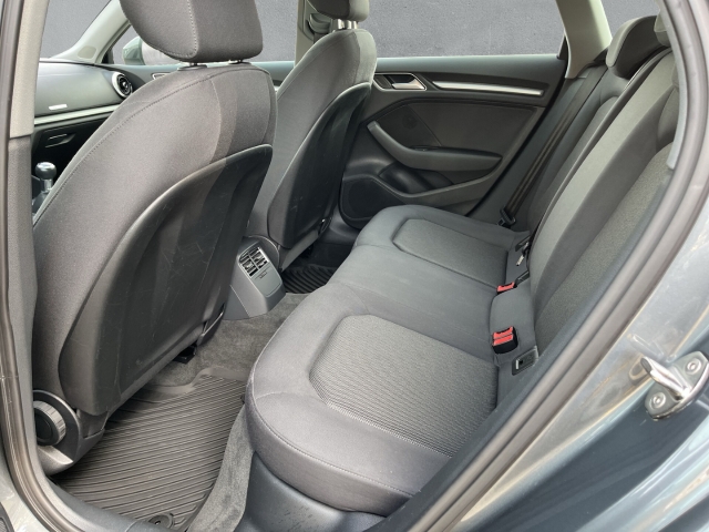 A3 Sportback 30 TFSI Basis Navi Bi-Xenon Klima SD SHZ