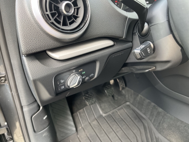 A3 Sportback 30 TFSI Basis Navi Bi-Xenon Klima SD SHZ