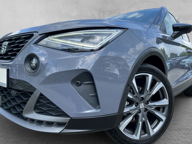 Arona FR Anniversary Edition 1.0 TSI LED KLIMA NAVI PDC