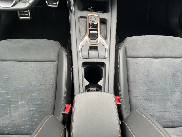 Formentor 1.5 eTSI FULL-LINK Matrix Sennheiser BT Memory