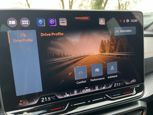 Formentor 1.5 eTSI FULL-LINK Matrix Sennheiser BT Memory