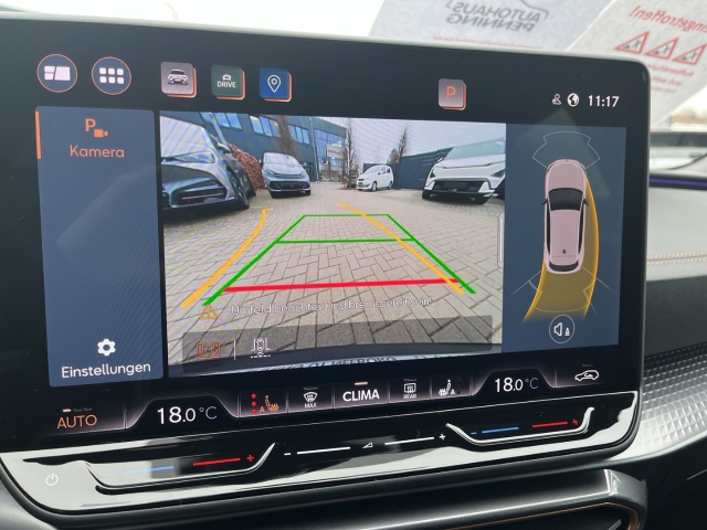 Leon 1.5 eTSI DSG Sennheiser DCC Matrix LED ACC KAMERA PDC