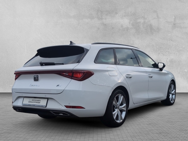 Leon ST FR 2.0 TDI DSG LED ACC FULL LINK KAMERA