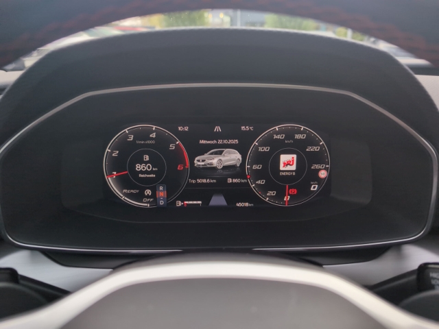 Leon ST FR 2.0 TDI DSG LED ACC FULL LINK KAMERA