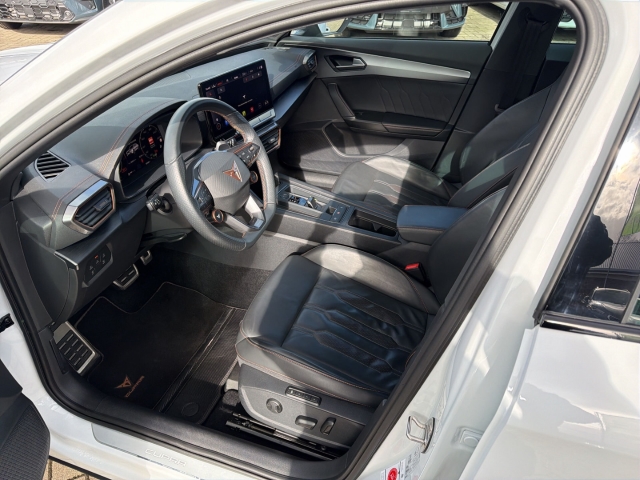 Formentor VZ 2.0 TSI 4Drive BEATS PANO LEDER LED FULL-LINK