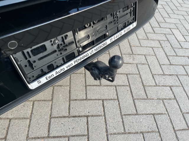 Leon Sportstourer Xcellence 1.5 eTSI BEATS AUDIO ACC LED