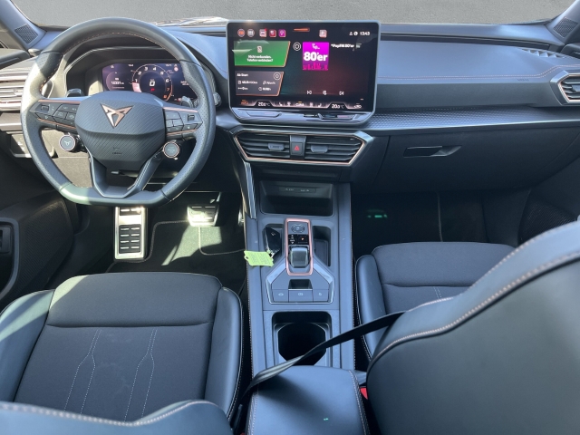 Formentor 1.5 eTSI FULL-LINK KAMERA FRONT ASSIST BLUETOOTH