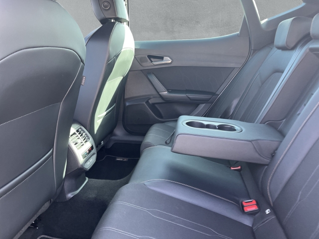 Formentor 1.5 eTSI FULL-LINK KAMERA FRONT ASSIST BLUETOOTH