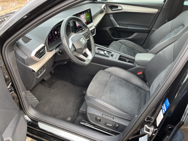 Leon ST Xcellence 2.0 TDI DSG FULL-LINK BEATS BT KLIMA NAVI