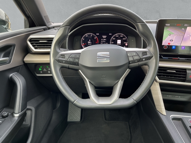 Leon ST Xcellence 2.0 TDI DSG FULL-LINK BEATS BT KLIMA NAVI