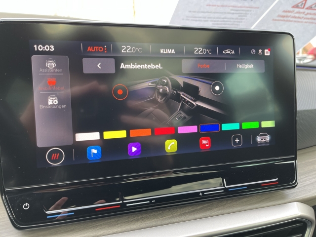 Leon ST Xcellence 2.0 TDI DSG FULL-LINK BEATS BT KLIMA NAVI