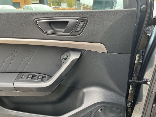 Ateca Xperience 4Drive 2.0 TDI DSG LED FULL.LINK PDC ACC LED