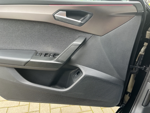 Leon Xcellence 1.4 e-HYBRID LED ACC KLIMA NAV PDC SHZ