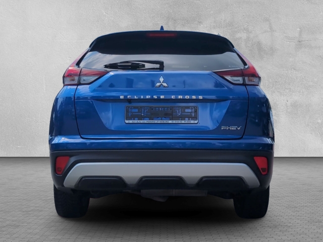 Eclipse Cross 2.4 Plug-in Hybrid 4WD Plus KAMERA NAVI LED GRA
