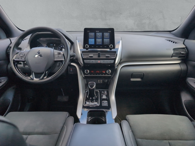 Eclipse Cross 2.4 Plug-in Hybrid 4WD Plus KAMERA NAVI LED GRA