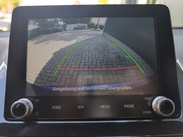 Eclipse Cross 2.4 Plug-in Hybrid 4WD Plus KAMERA NAVI LED GRA