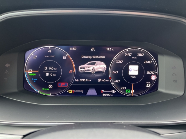 Leon ST VZ e-Hybrid FULL-LINK ACC Klima PDC Navi LED BT DAB