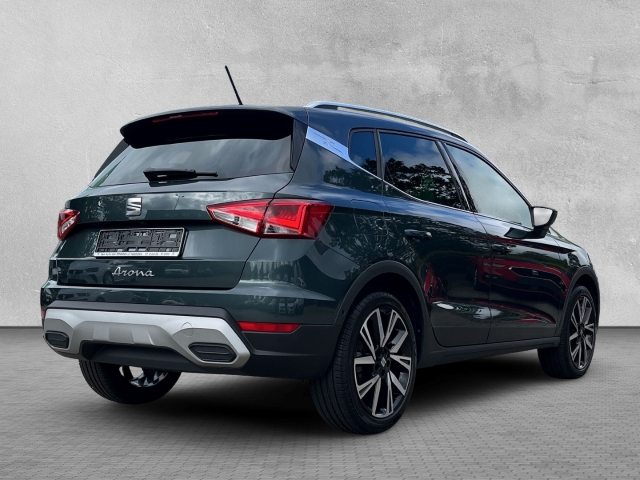 Arona Xperience 1.0 TSI DSG PDC KAMERA FULL-LINK