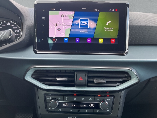 Arona Xperience 1.0 TSI DSG PDC KAMERA FULL-LINK