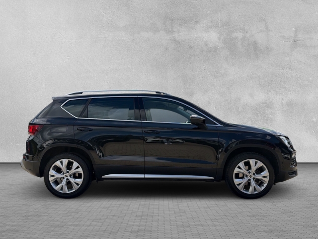 Ateca Xperience 1.5 TSI StandHZG AHK-klappbar BT Navi BT