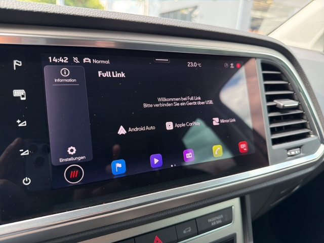 Ateca Xperience 1.5 TSI StandHZG AHK-klappbar BT Navi BT