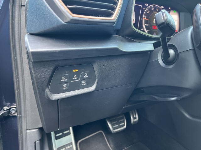 Formentor VZ 2.0 TSI 4Drive PANO AHK Beats-Audio ACC LED SHZ