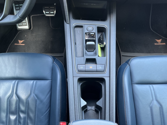 Formentor VZ 2.0 TSI 4Drive PANO AHK Beats-Audio ACC LED SHZ